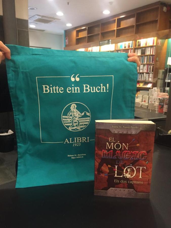 Lot arriba a les llibreries de tot l’estat